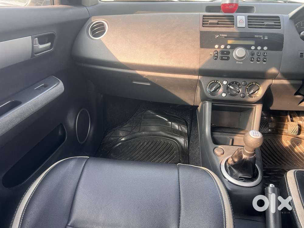 Maruti Suzuki Swift Dzire 1.2 Vxi Bsiv, 2011, Petrol