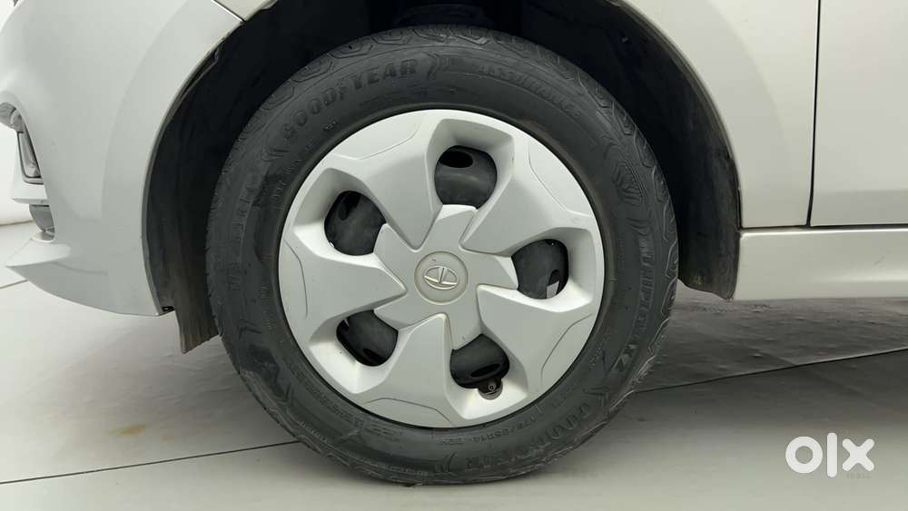 Tata Tiago 1.2 Revotron Xt Option, 2021, Petrol