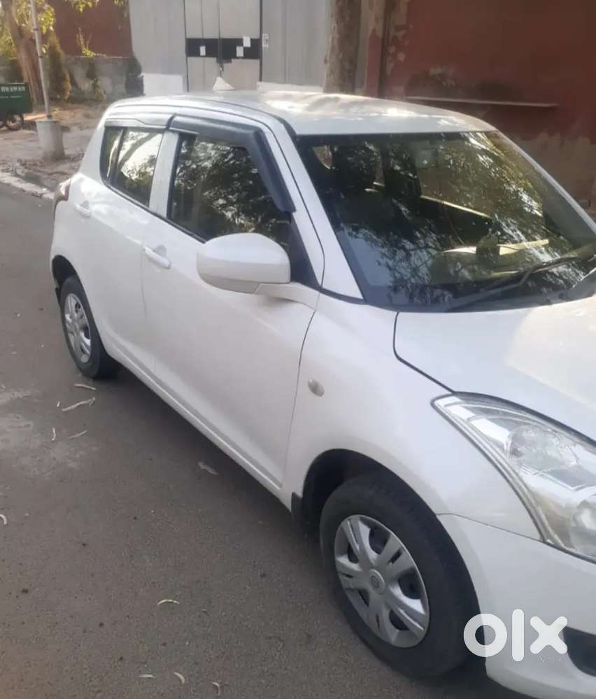 Maruti Suzuki Swift 2014 Diesel 95000 Km Driven