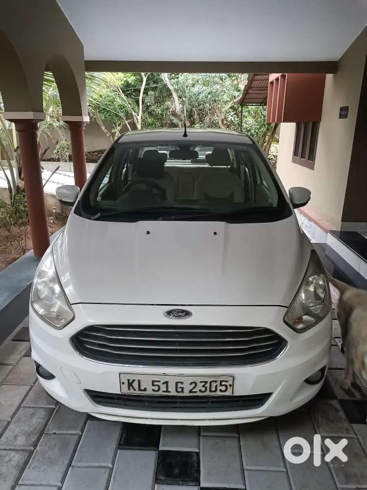 Ford Figo Aspire 2016 Petrol 30800 Km Driven