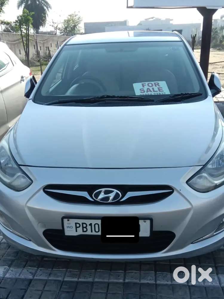 Hyundai Fluidic Verna 2012