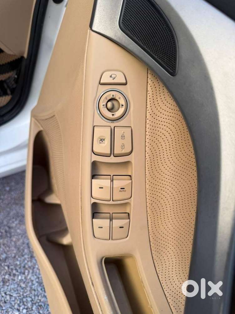 Hyundai Elantra 1.6 Sx Option At, 2012, Diesel