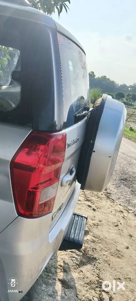 Mahindra Tuv 300 2018