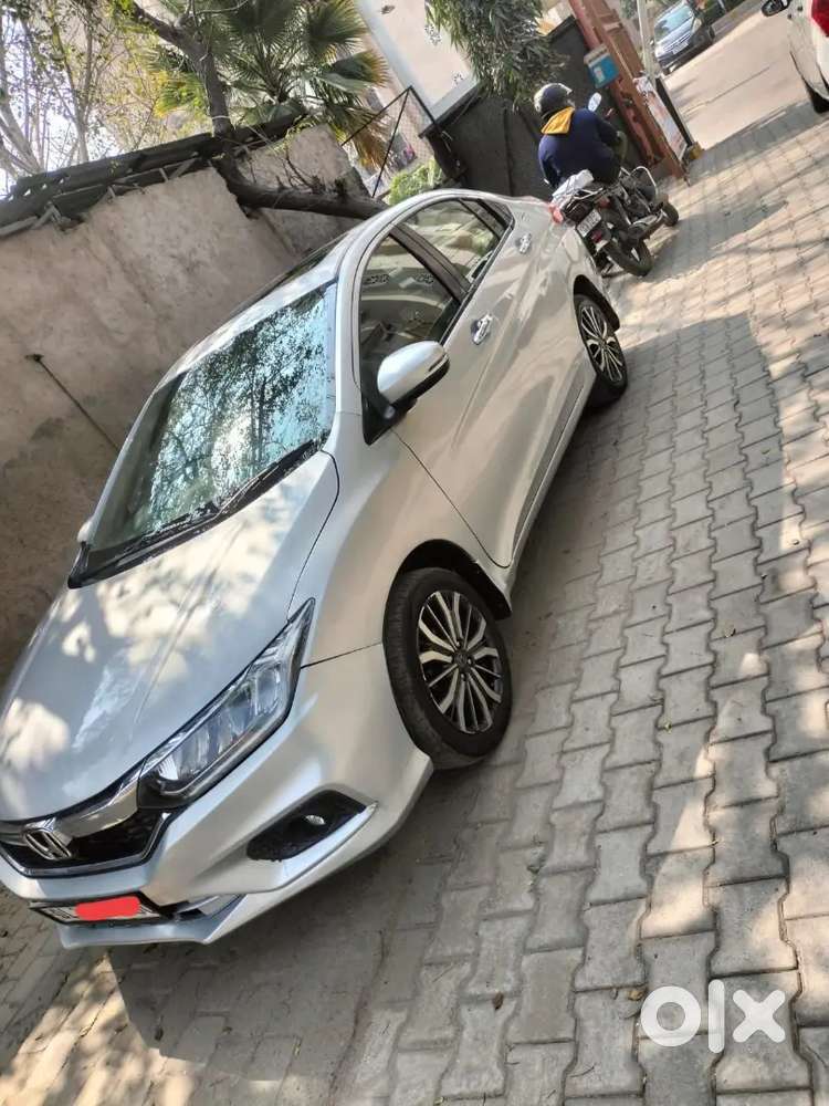 Honda City 2018, Top Model, Sunroof