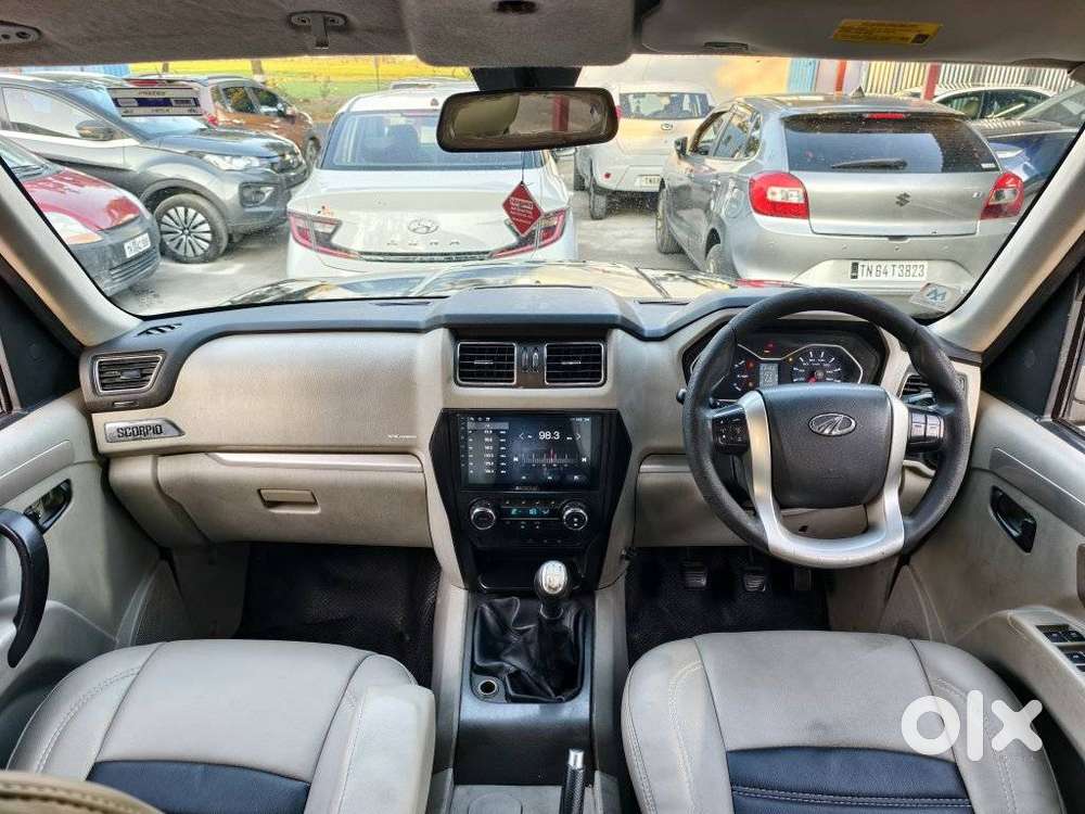 Mahindra Scorpio S10, 2016, Diesel