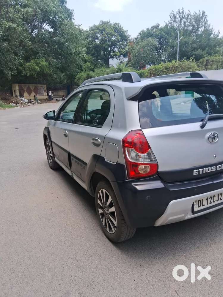 Toyota Etios Cross 1.5l V, 2015, Petrol