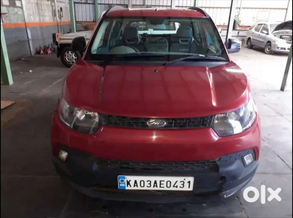 Mahindra Kuv 100 2017