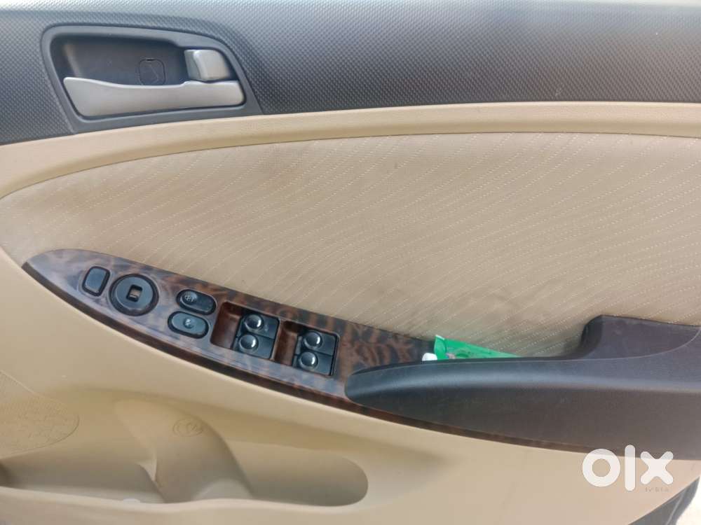 Hyundai Verna [2015-2017] Fluidic 4s 1.6 Crdi S, 2016, Diesel