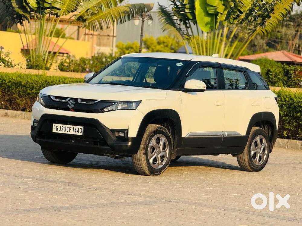 Maruti Suzuki Brezza 1.5 Vxi Cng, 2023, Cng & Hybrids