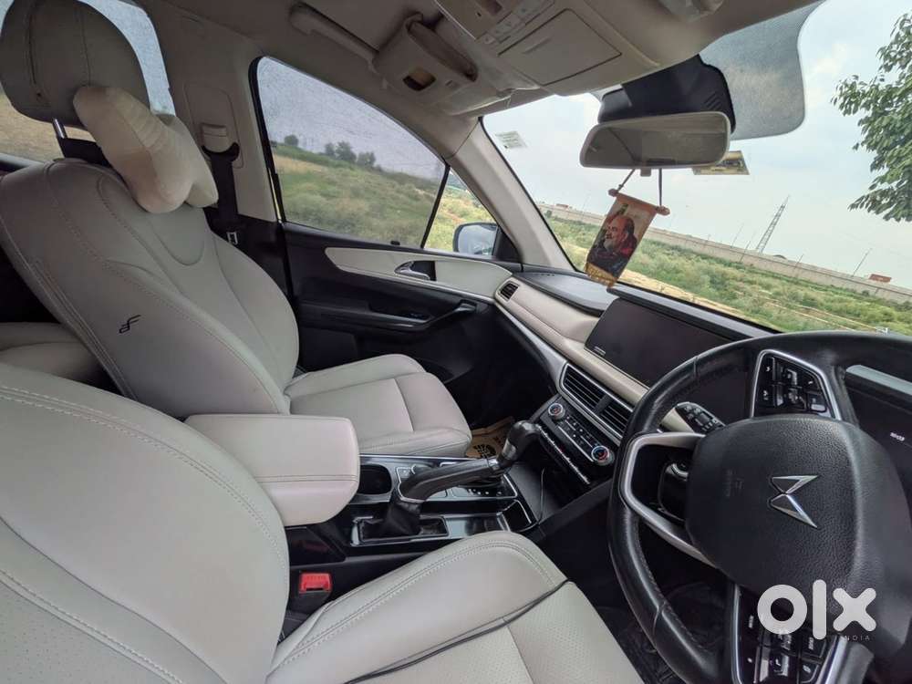 Mahindra Xuv700 Diesel 13 December 2022