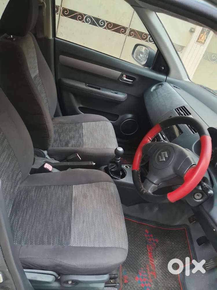 Maruti Suzuki Swift 1.3 Zxi, 2007, Petrol