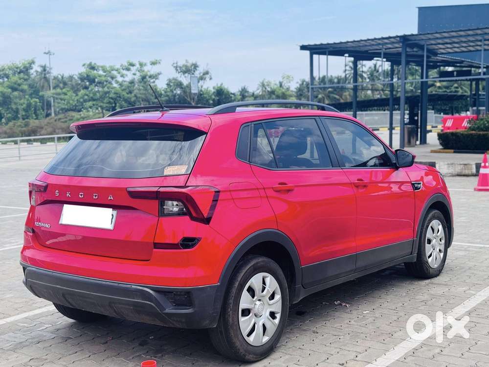 Skoda Kushaq 1.0 Tsi Active, 2022, Petrol