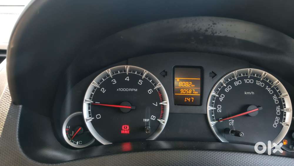 Maruti Suzuki Swift Vxi With Abs, 2016, Petrol