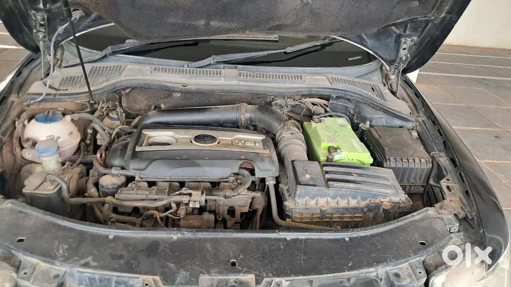 Skoda Superb High End Automatic & Sunroof In Excellent Condition