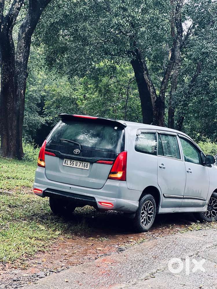 Toyota Innova 2009 Diesel Well Maintained