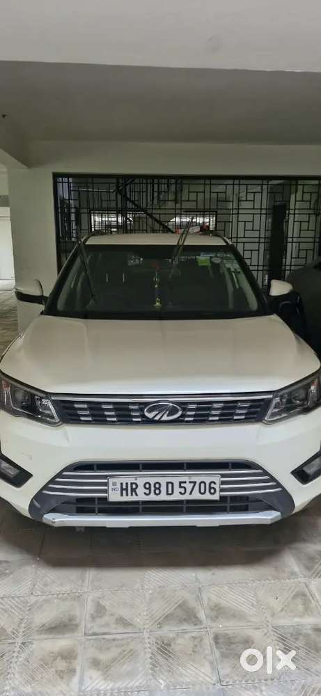 Mahindra Xuv300 W8 2022