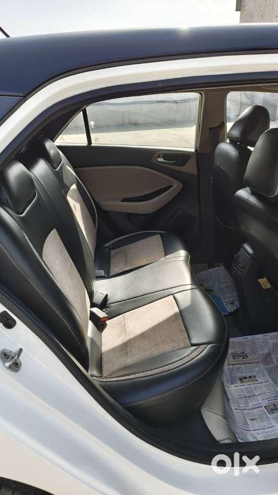 Hyundai Elite I20 Magna+ Vtvt, 2015, Petrol