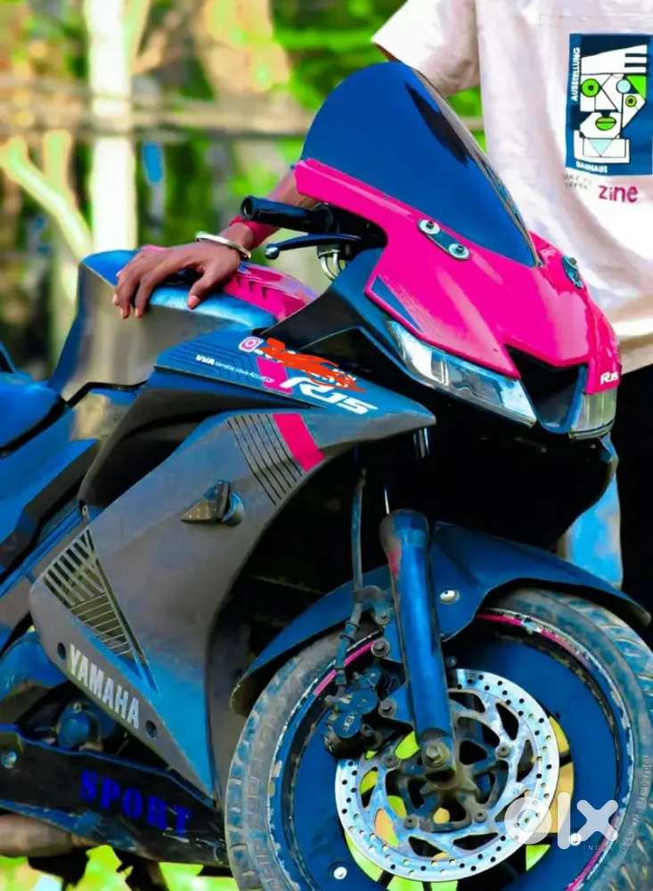 Pink R15 V3 Upcoming Colours Yamaha Yzf R15 V3 Moto Gp Edition