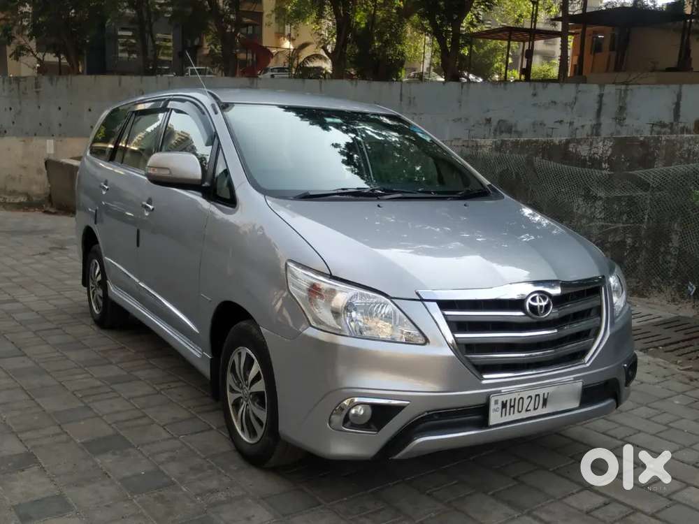 Toyota Innova 2015 V Diesel 7 Str 84000 Km Driven Excellent Condition