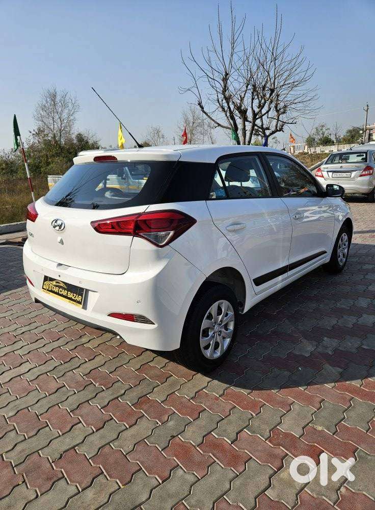 Hyundai I20 Sportz Plus, 2016, Diesel