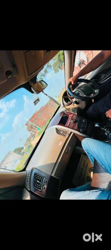 Mahindra Xuv500 2.2 W7 2013