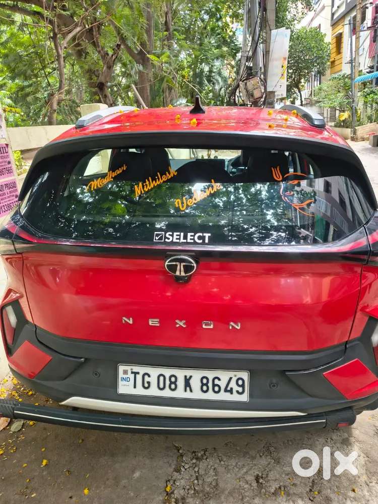 Tata Nexon Creative Plus 2024 Petrol Automatic