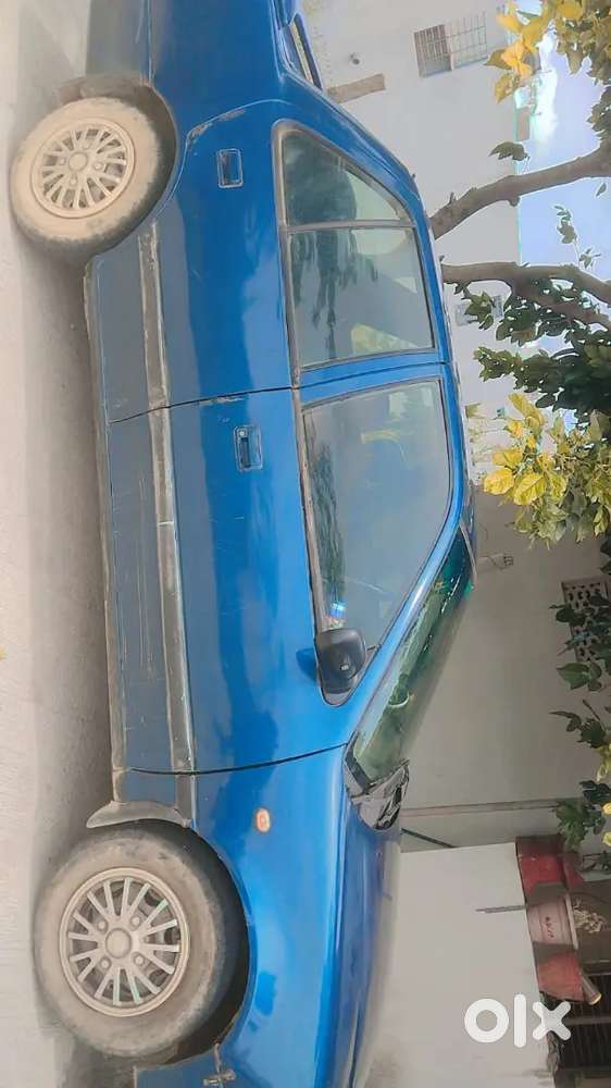 Maruti Suzuki Esteem 2000 Petrol Manual