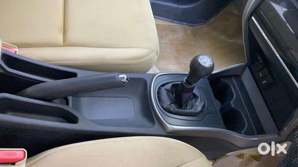 Honda City 2015-2017 I Vtec V, 2016, Petrol