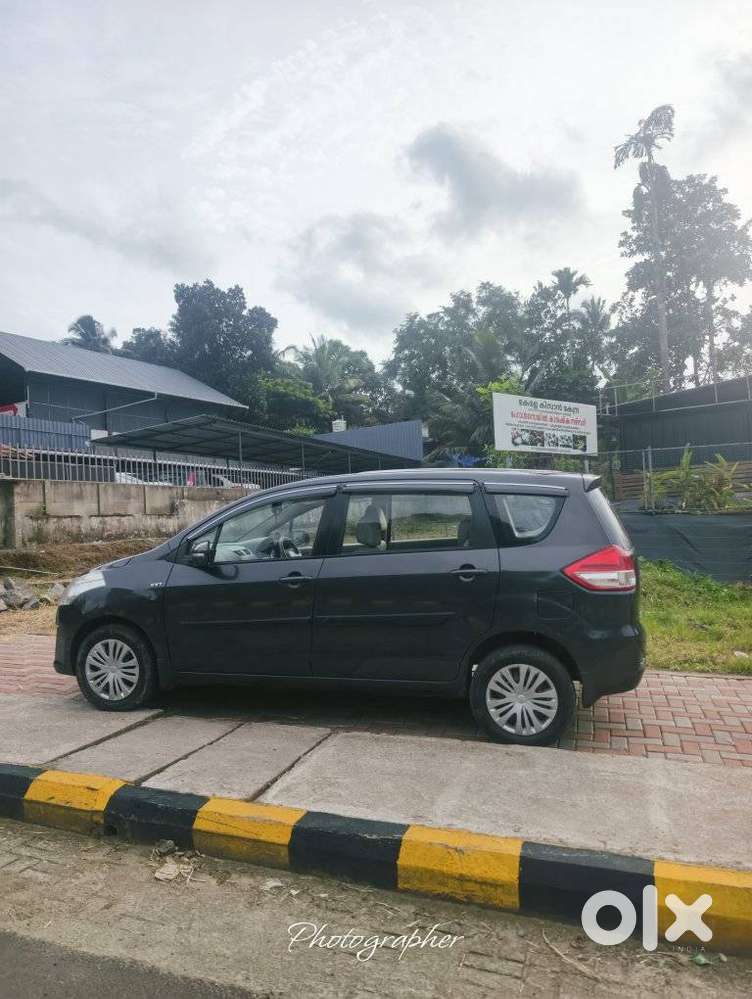 Maruti Suzuki Ertiga, 2016, Petrol