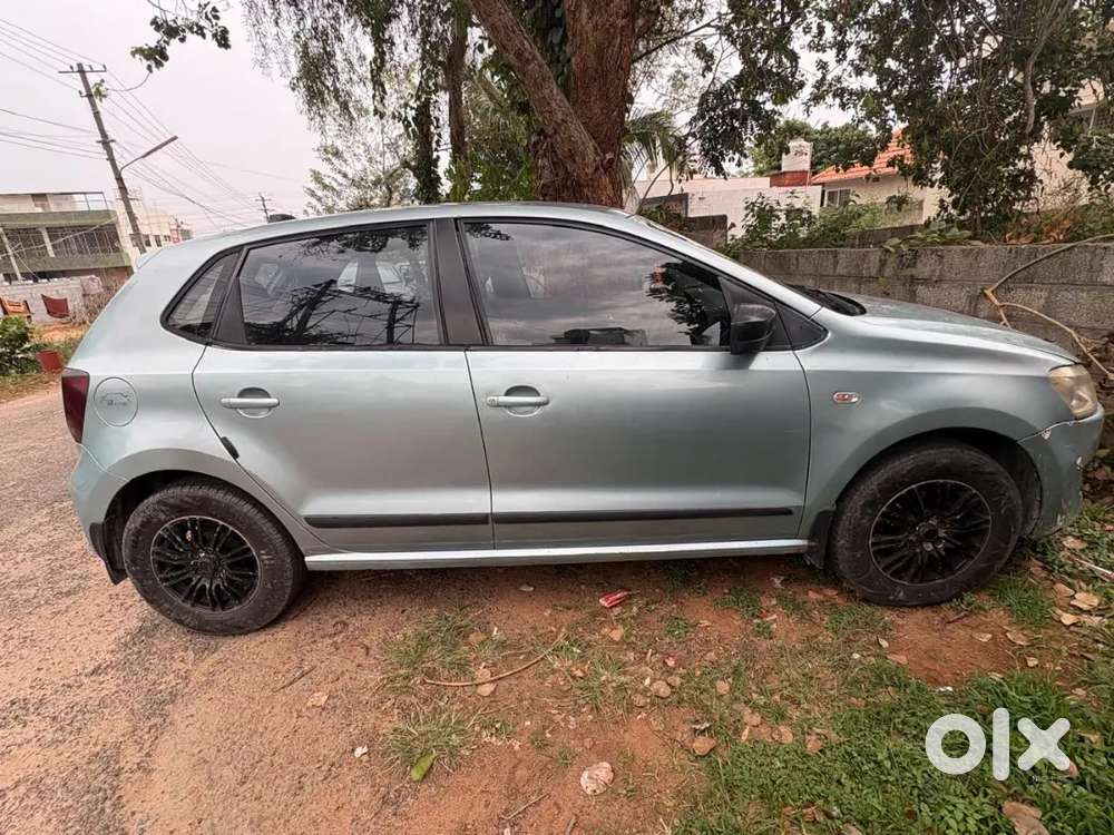 Polo 2013 Diesel 130000 Km Driven And Price Is Slightly Negotiable