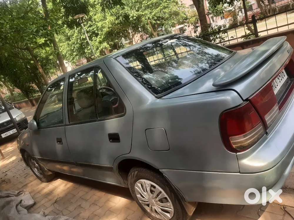 Maruti Suzuki Esteem 1999 Lxi 65000 Km