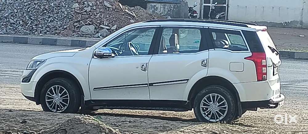 Mahindra Xuv500 2016