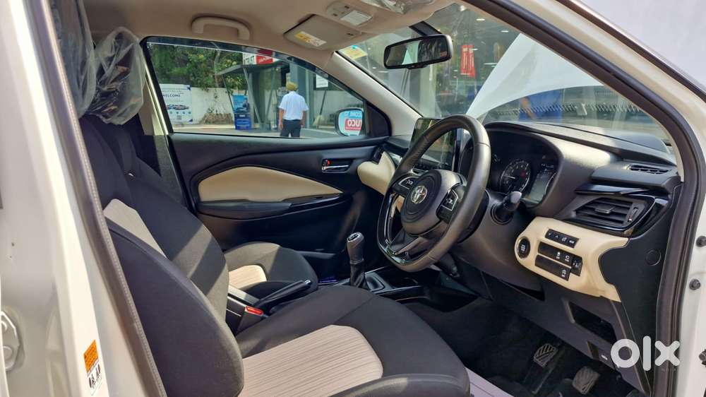 Toyota Glanza 1.2 V, 2025, Petrol