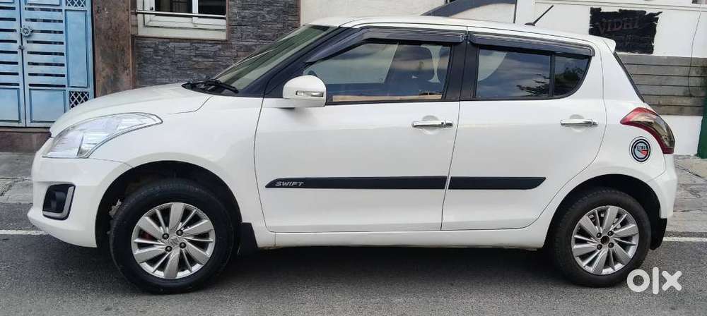 Maruti Suzuki Swift ZXI, 2017, Petrol