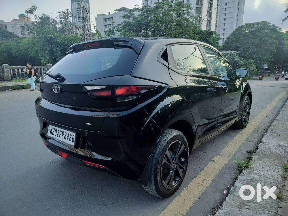 Tata Altroz 1.2 Xza Plus Dark Edition Dct, 2022, Petrol