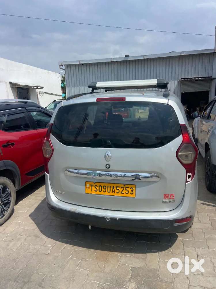 Renault Lodgy 1.5 Rxe 2015