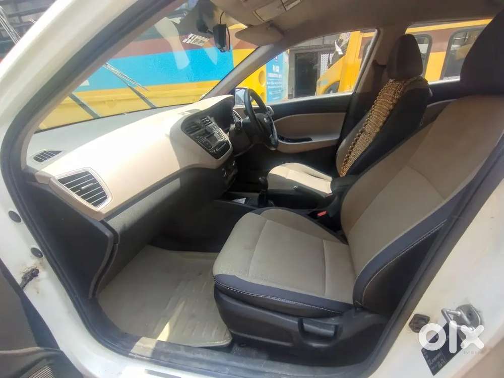 Hyundai Elite I20 Magna 2015