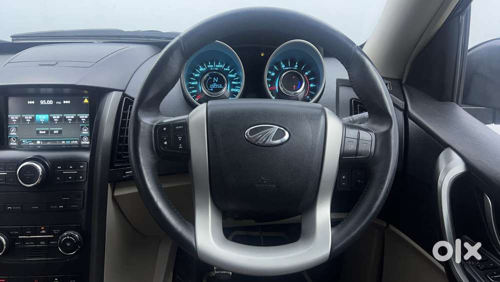 Mahindra Xuv500 2.2 W10, 2016, Diesel