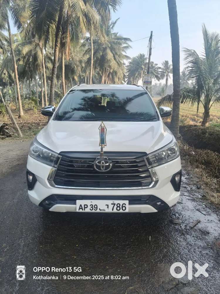 Toyota Innova Crysta 2021