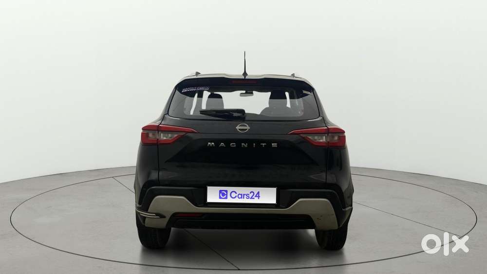 Nissan Magnite 1.0 Xv, 2021, Petrol