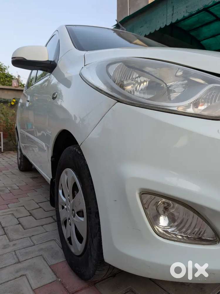 Hyundai I10 Sportz 2011