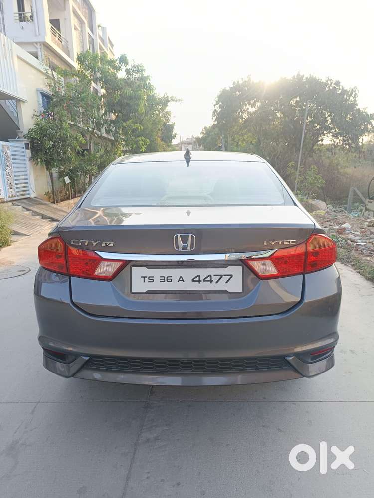 Honda City I-vtec V, 2017, Petrol