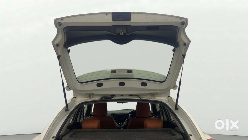 Maruti Suzuki Baleno 1.2 Cvt Delta, 2016, Petrol