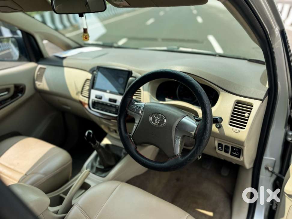 Toyota Innova 2.5 Vx 7 Str, 2015, Diesel