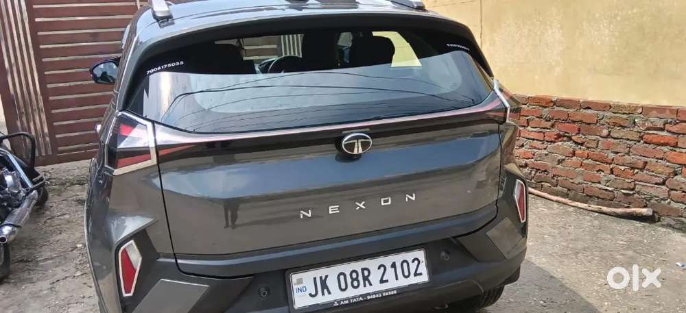 Tata Nexon Petrol 2025 First Owner