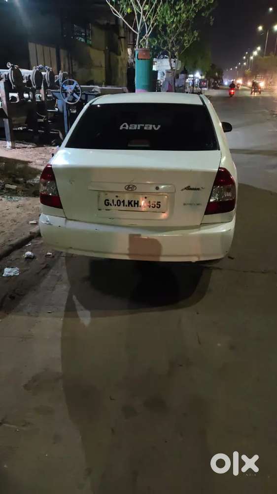 Hyundai Accent Gl Petrol 2011