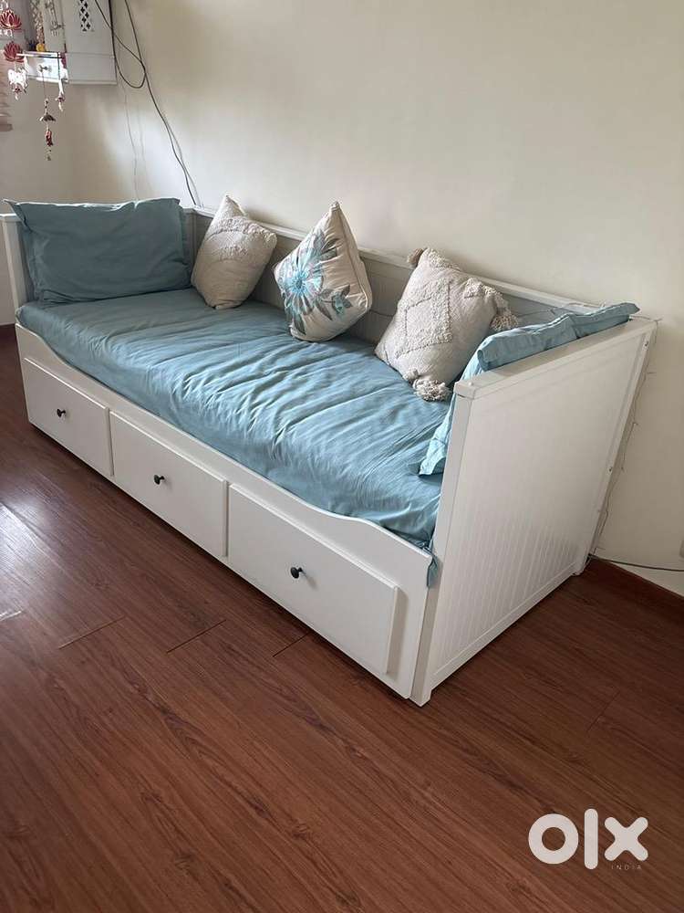 Sofa Cum Bed - Buy & Sell Used Furniture in Gurgaon | OLX