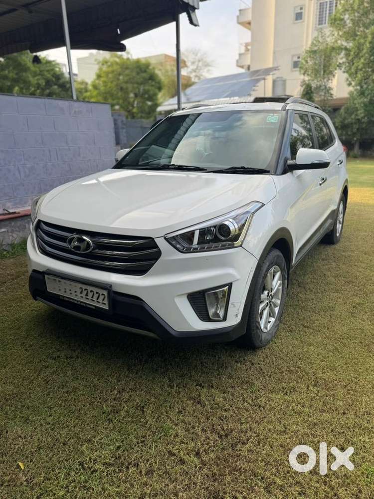 Hyundai Creta 2017 Diesel 90000 Km Driven Well Maintained.