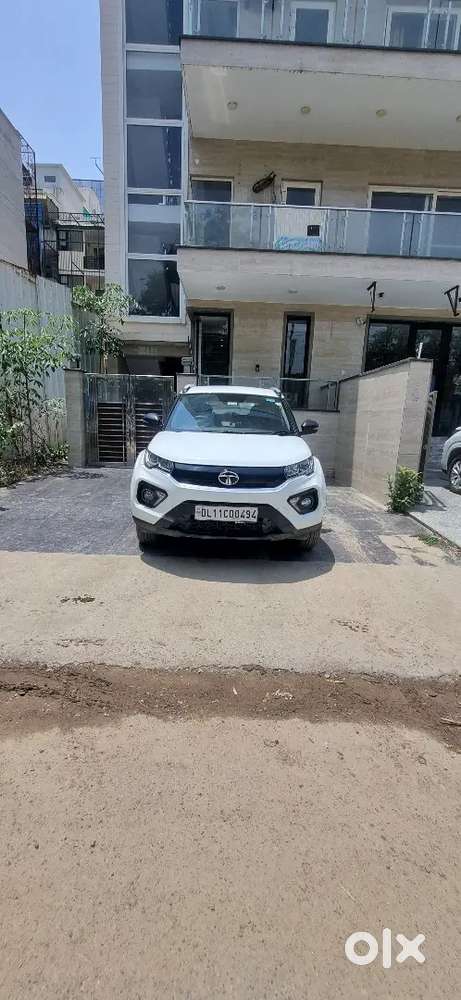 Tata Nexon 2022 Petrol 52000 Km Driven
