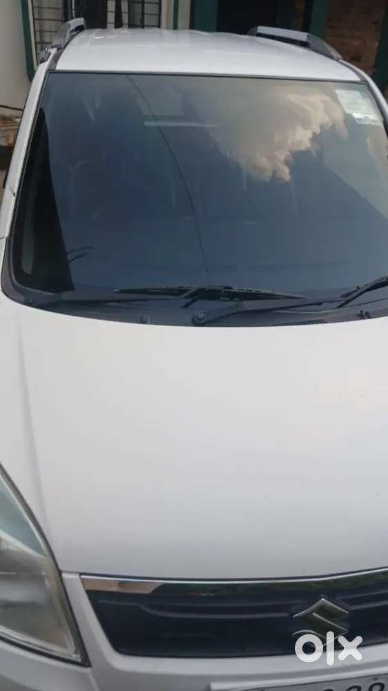 Less Driven Wagon R Lxi For Urgent Sale. Price Is Fixed.